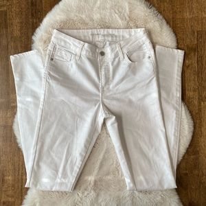 White Old Navy Rockstar Jeans